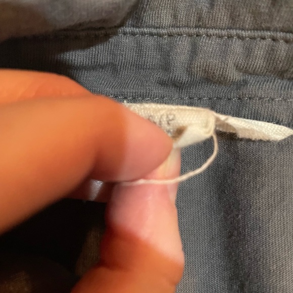 Small crop top - Picture 2 of 2